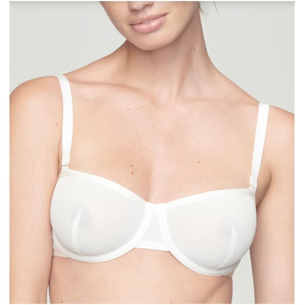 KATIENYC CUUP The Balconette Mesh Bra in Salt size 44E